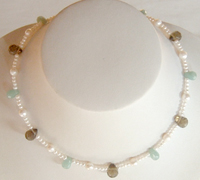 Pearl and natural jade stone necklace