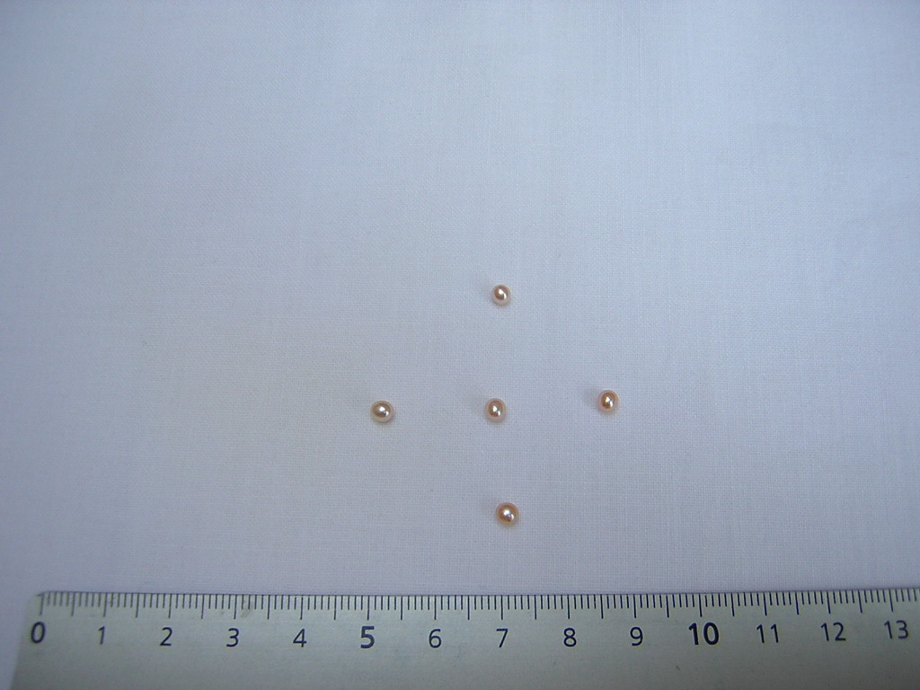 3mm grade AAA round golden pearl