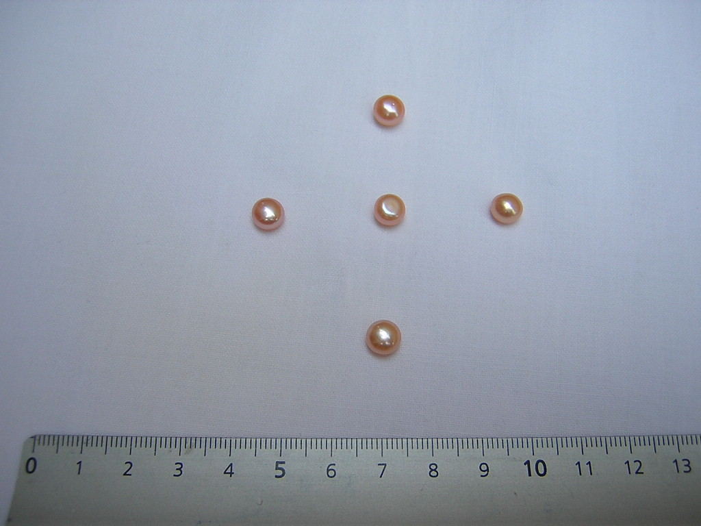 7-8mm dome shaped Grade AA golden pearl
