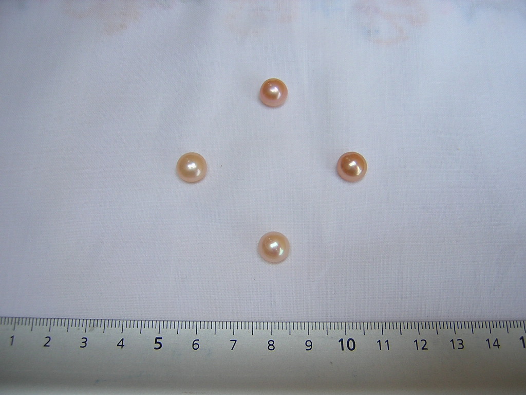 9-10mm grade AAdome shaped Golden pearl